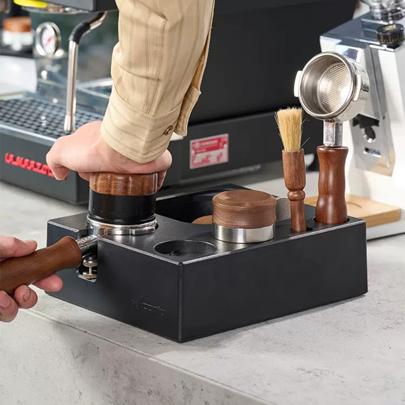 Coffee Tamper Station Mat Stan - đánh giá và giá Coffee Knock Box